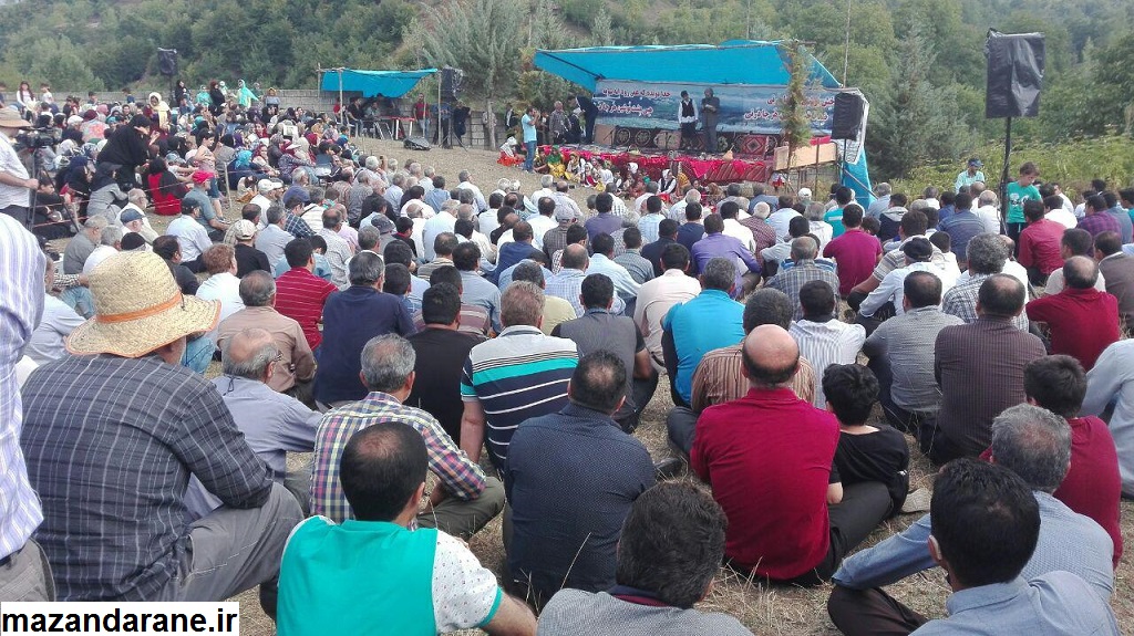 طنین نغمه شعر و موسیقی تبری در روستای سنگده ساری+ عکس