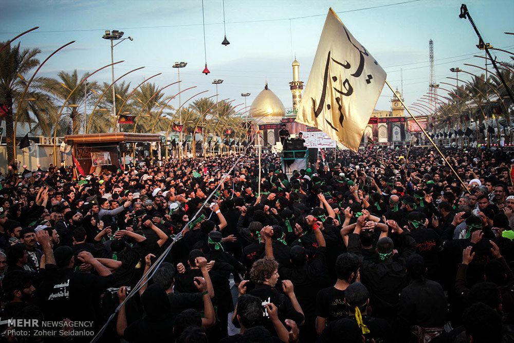 جانشین ستاد اربعین ناجا: عبور ۴۳۰ هزار زائر اربعین حسینی از مرزها/ وجود سه لایه کنترلی قبل از نقطه صفر مرزی برای بررسی مدارک زائران