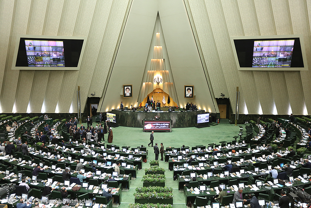 نامه تقدیر ۲۰۶ نفر از نمایندگان از سردار اشتری برای اقدامات جهادی در زمینه عفاف و حجاب